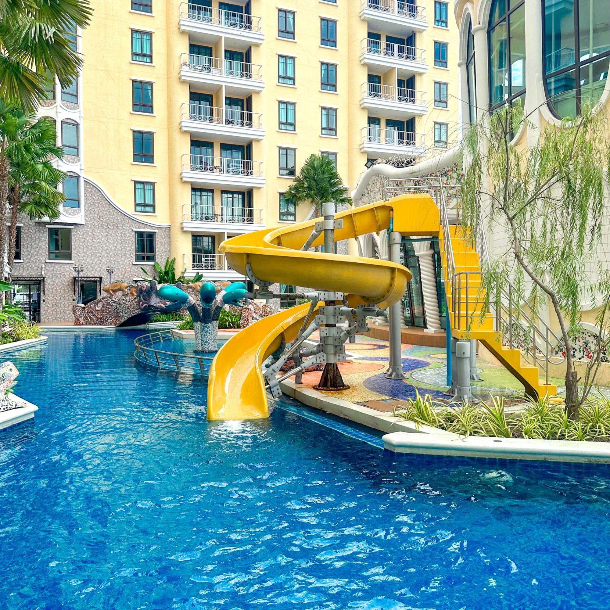 Espana Resort Jomtien Beach Pattaya Exteriör bild