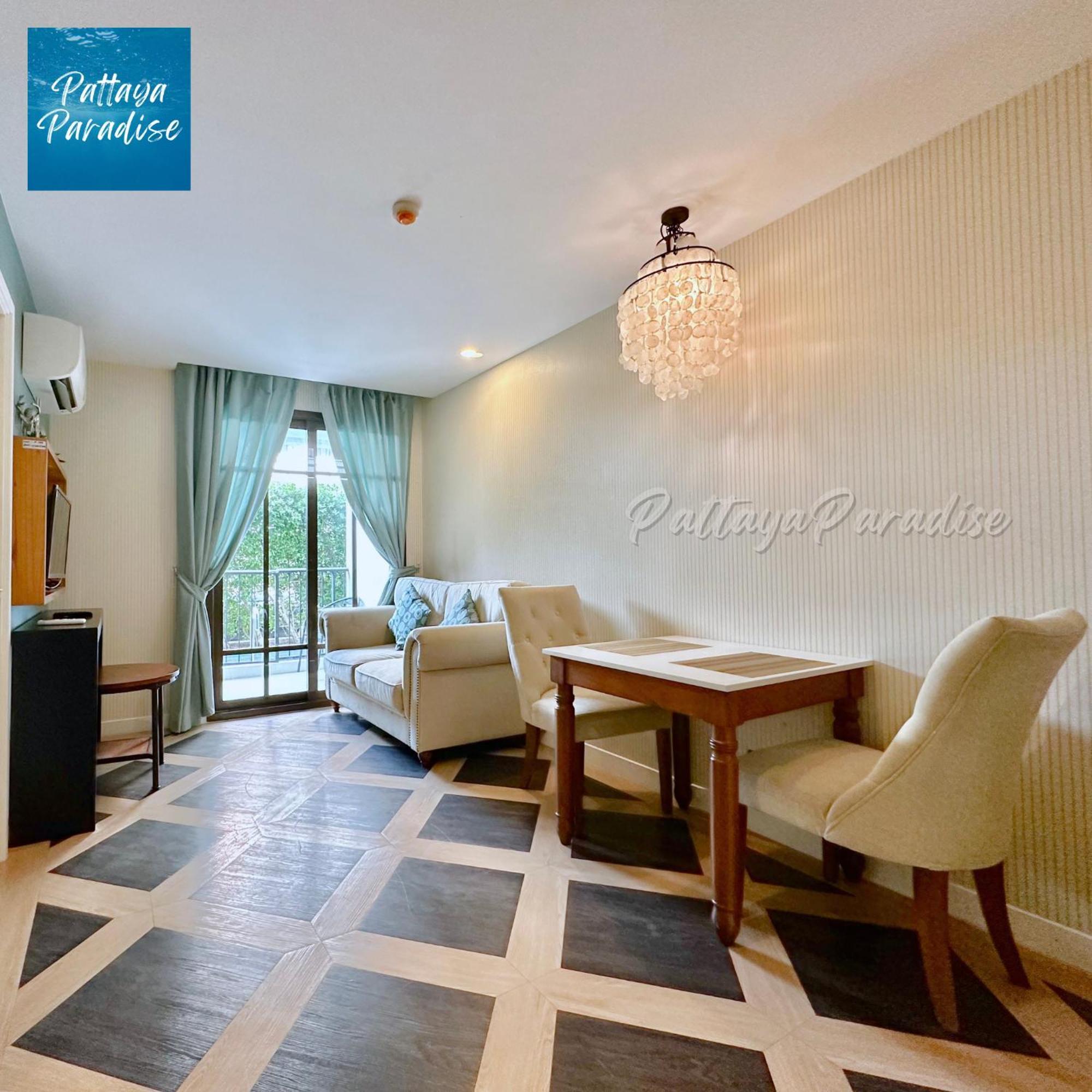 Espana Resort Jomtien Beach Pattaya Exteriör bild